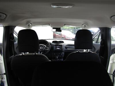 2018 Jeep Renegade SPORT,4X4, PKG,CONV PKG,SILVER CERTIFIED   - Photo 45 - Haddon Twp, NJ 08107