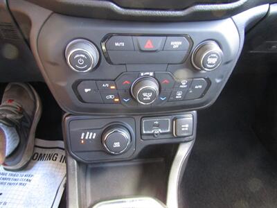 2018 Jeep Renegade SPORT,4X4, PKG,CONV PKG,SILVER CERTIFIED   - Photo 60 - Haddon Twp, NJ 08107