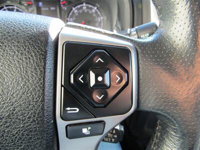 2020 Toyota 4Runner 4X4,PREM,NAV,TECH PKG,DR.ASST PKG,SILVER CERTIFIED - Photo 35 - Haddon Twp, NJ 08107