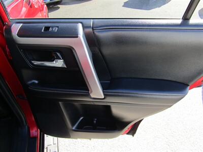 2020 Toyota 4Runner 4X4,PREM,NAV,TECH PKG,DR.ASST PKG,SILVER CERTIFIED - Photo 28 - Haddon Twp, NJ 08107