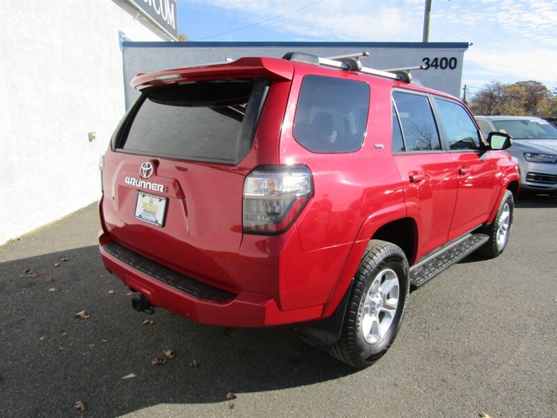 2020 Toyota 4Runner 4X4,PREM,NAV,TECH PKG,DR.ASST PKG,SILVER CERTIFIED - Photo 7 - Haddon Twp, NJ 08107