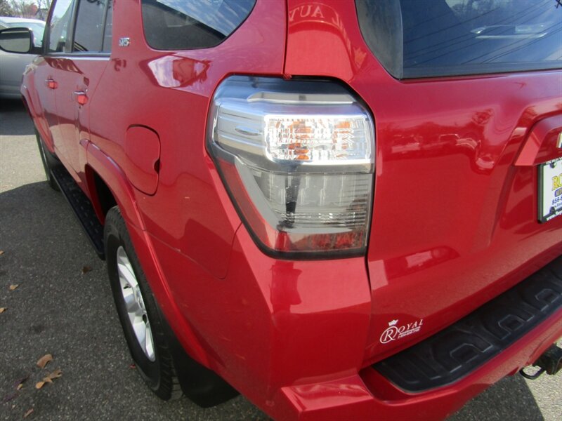 2020 Toyota 4Runner 4X4,PREM,NAV,TECH PKG,DR.ASST PKG,SILVER CERTIFIED - Photo 13 - Haddon Twp, NJ 08107