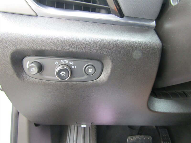 2019 Chevrolet Traverse LT Leather - Photo 52 - Haddon Twp, NJ 08107