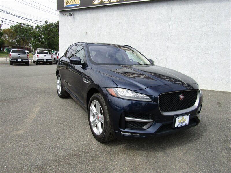 2018 Jaguar F-PACE R SPORT ,PANO,TECH PKG,RVC,SILVER CERTIFIED  