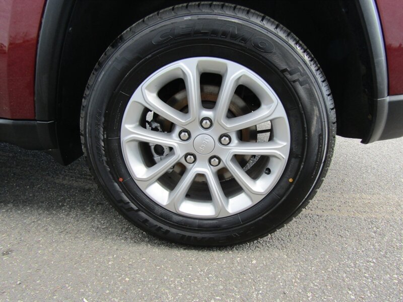 2021 Jeep Grand Cherokee X ,AWD,NAV,CONV PKG ,RVC,SILVER CERTIFIED - Photo 38 - Haddon Twp, NJ 08107