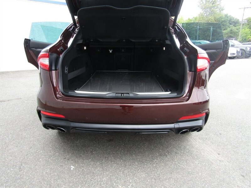2019 Maserati Levante GT photo 38