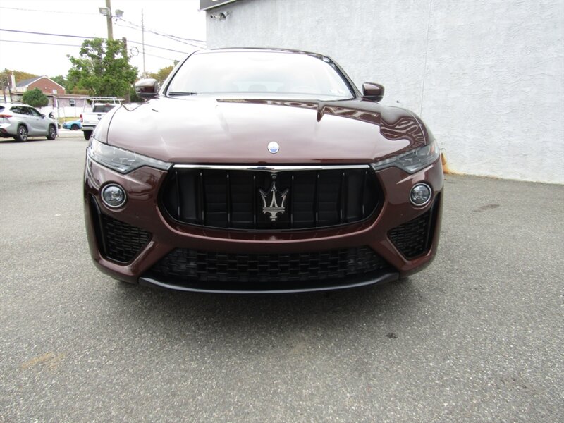2019 Maserati Levante GT photo 8
