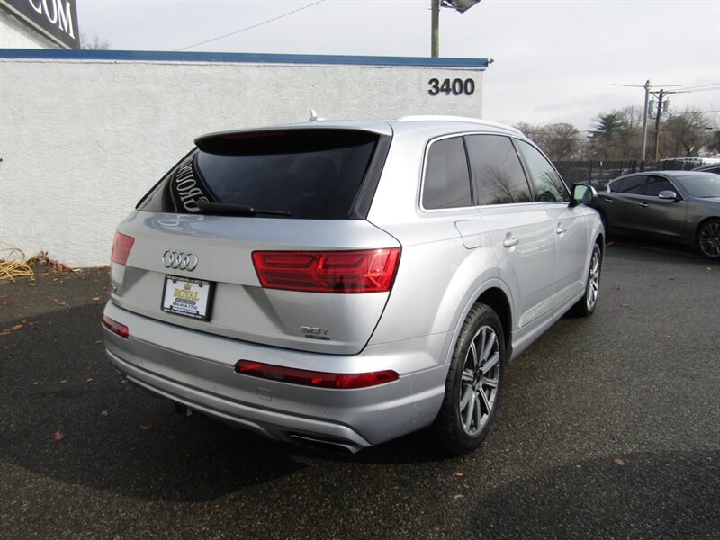 2017 Audi Q7 AWD,NAV,PREM PKG,COMFORT PKG,SILVER CERTIFIED - Photo 5 - Haddon Twp, NJ 08107