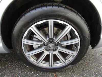 2017 Audi Q7 AWD,NAV,PREM PKG,COMFORT PKG,SILVER CERTIFIED - Photo 42 - Haddon Twp, NJ 08107