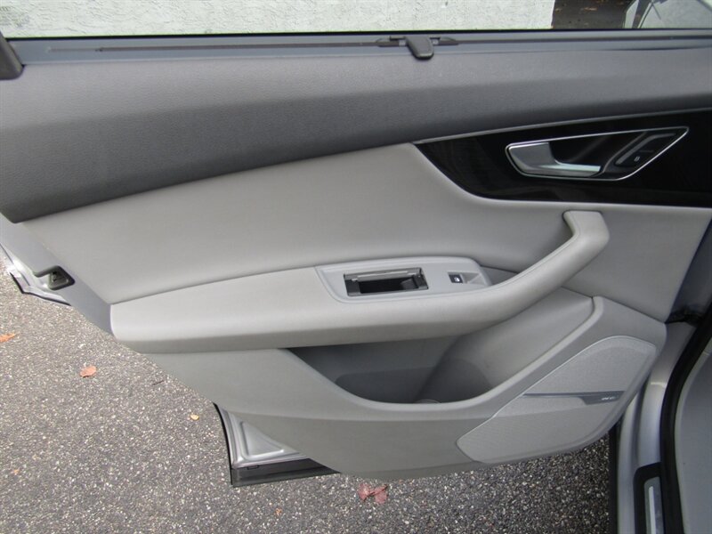 2017 Audi Q7 AWD,NAV,PREM PKG,COMFORT PKG,SILVER CERTIFIED - Photo 15 - Haddon Twp, NJ 08107