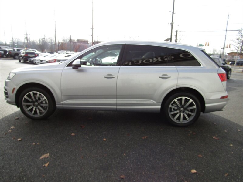 2017 Audi Q7 AWD,NAV,PREM PKG,COMFORT PKG,SILVER CERTIFIED - Photo 2 - Haddon Twp, NJ 08107