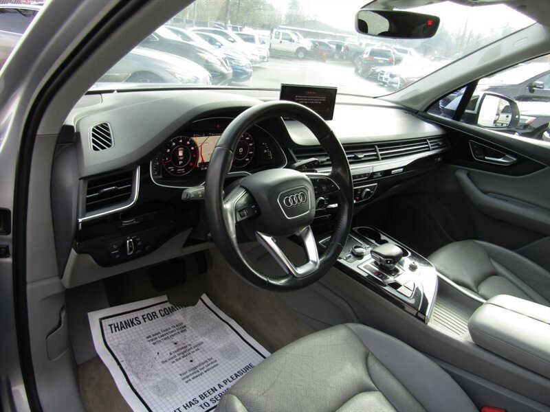 2017 Audi Q7 AWD,NAV,PREM PKG,COMFORT PKG,SILVER CERTIFIED - Photo 14 - Haddon Twp, NJ 08107