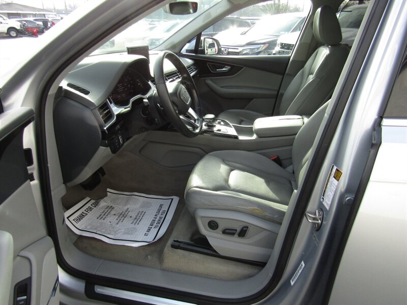 2017 Audi Q7 AWD,NAV,PREM PKG,COMFORT PKG,SILVER CERTIFIED - Photo 12 - Haddon Twp, NJ 08107