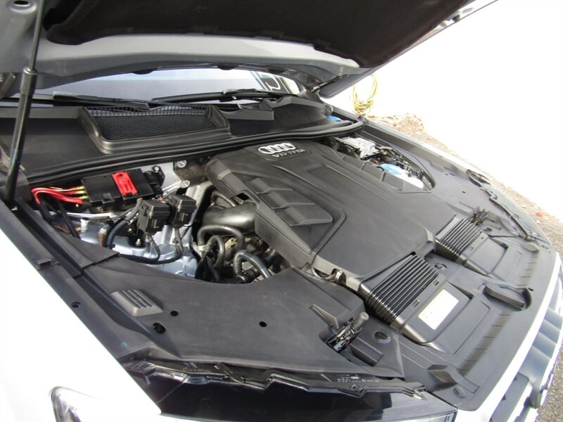 2017 Audi Q7 AWD,NAV,PREM PKG,COMFORT PKG,SILVER CERTIFIED - Photo 44 - Haddon Twp, NJ 08107