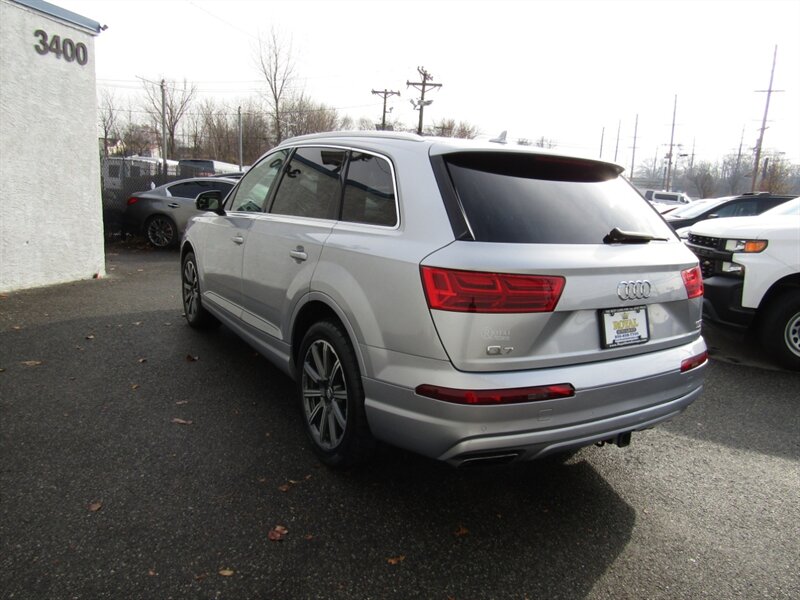 2017 Audi Q7 AWD,NAV,PREM PKG,COMFORT PKG,SILVER CERTIFIED - Photo 3 - Haddon Twp, NJ 08107