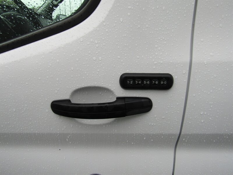 2023 Ford Transit 350 HD - Photo 22 - Haddon Twp, NJ 08107