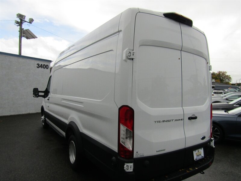 2023 Ford Transit 350 HD - Photo 5 - Haddon Twp, NJ 08107