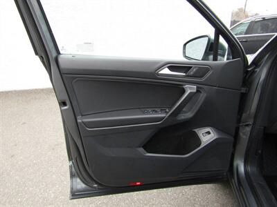 2021 Volkswagen Tiguan SEL PREM,TECH PKG,CONV PKG,RVC,SILVER CERTIFIED   - Photo 13 - Haddon Twp, NJ 08107