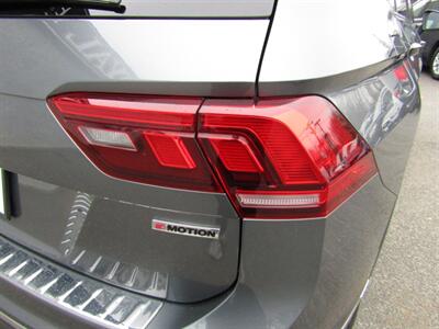 2021 Volkswagen Tiguan SEL PREM,TECH PKG,CONV PKG,RVC,SILVER CERTIFIED   - Photo 12 - Haddon Twp, NJ 08107