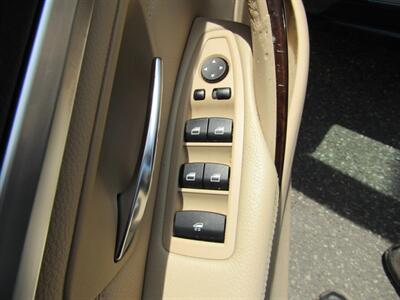 2015 BMW AWD,NAV,LUX PKG,COMFORT PKG,SILVER CERTIFIED   - Photo 17 - Haddon Twp, NJ 08107