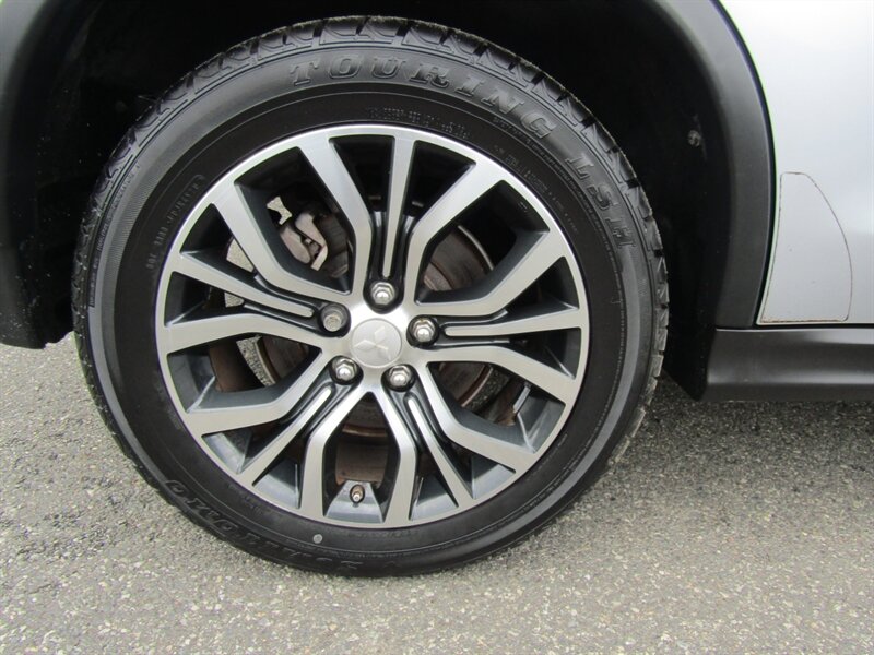2016 Mitsubishi Outlander Sport 2.4 ES - Photo 27 - Haddon Twp, NJ 08107