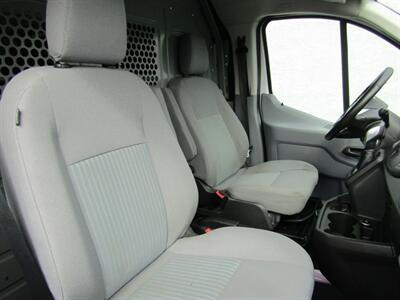 2016 Ford Transit 250,CONV PKG.RVC,SILVER CERTIFIED - Photo 19 - Haddon Twp, NJ 08107