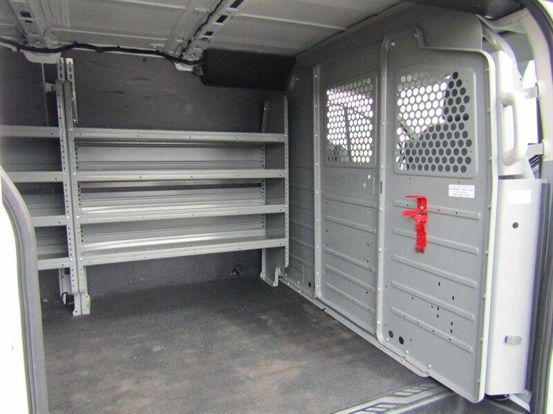 2016 Ford Transit 250,CONV PKG.RVC,SILVER CERTIFIED - Photo 21 - Haddon Twp, NJ 08107