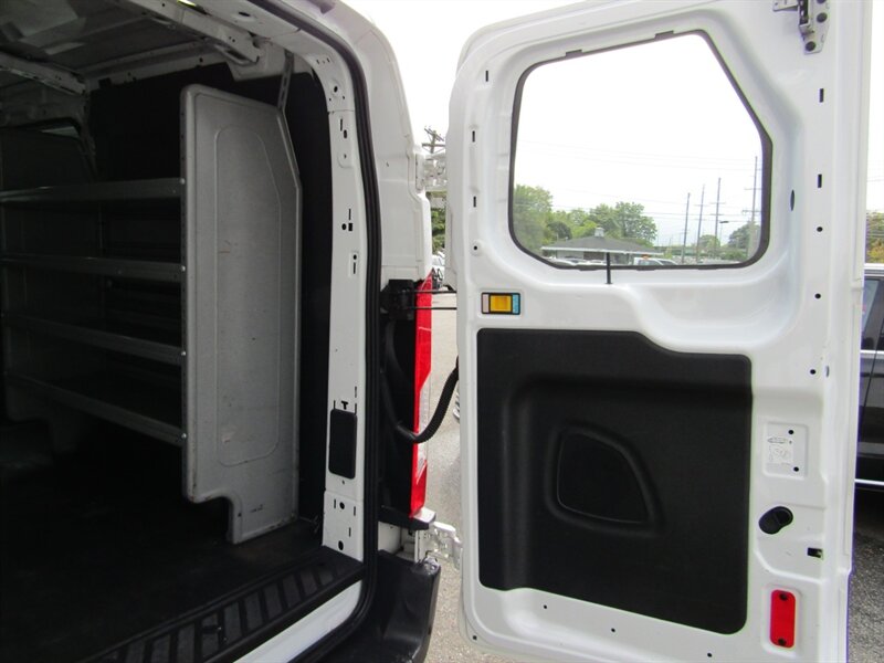 2016 Ford Transit 250,CONV PKG.RVC,SILVER CERTIFIED - Photo 25 - Haddon Twp, NJ 08107