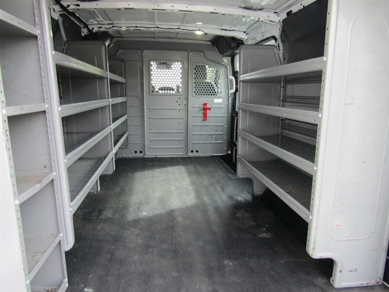 2016 Ford Transit 250,CONV PKG.RVC,SILVER CERTIFIED - Photo 26 - Haddon Twp, NJ 08107