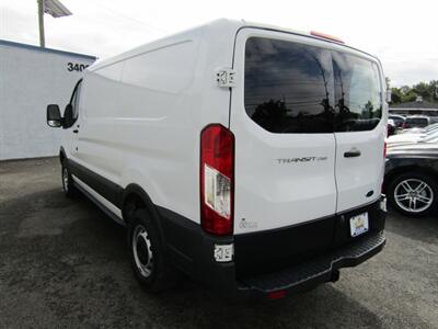 2016 Ford Transit 250,CONV PKG.RVC,SILVER CERTIFIED - Photo 5 - Haddon Twp, NJ 08107