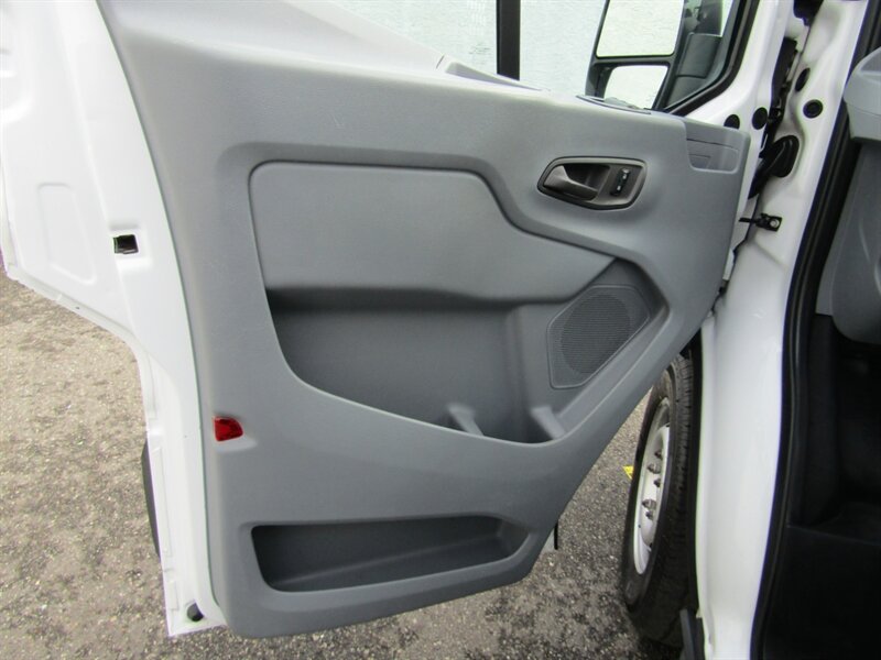 2016 Ford Transit 250,CONV PKG.RVC,SILVER CERTIFIED - Photo 14 - Haddon Twp, NJ 08107