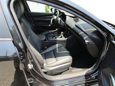 2023 Mazda Mazda3 Sedan PREM ,NAV,TECH PKG,CONV PKG,RVC,SILVER CERTIFIED   - Photo 41 - Haddon Twp, NJ 08107