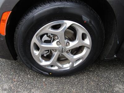 2022 Chrysler Pacifica LIMITED,PANO,TECH PKG,SILVER CERTIFIED   - Photo 37 - Haddon Twp, NJ 08107