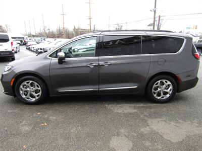 2022 Chrysler Pacifica LIMITED,PANO,TECH PKG,SILVER CERTIFIED   - Photo 4 - Haddon Twp, NJ 08107