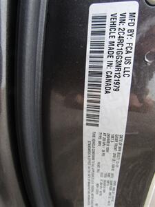 2022 Chrysler Pacifica LIMITED,PANO,TECH PKG,SILVER CERTIFIED   - Photo 44 - Haddon Twp, NJ 08107