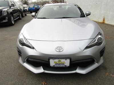 2020 Toyota 86   - Photo 2 - Haddon Twp, NJ 08107