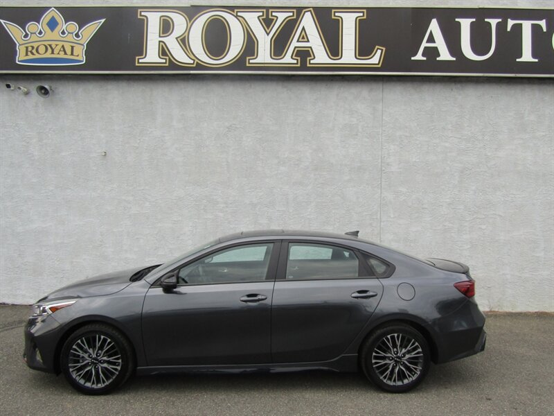 2024 Kia Forte GT SPORT,LEATHER,SUNROOF,RVC,SILVER CERTIFIED - Photo 4 - Haddon Twp, NJ 08107