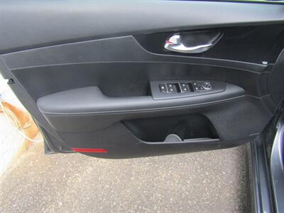2024 Kia Forte GT SPORT,LEATHER,SUNROOF,RVC,SILVER CERTIFIED - Photo 9 - Haddon Twp, NJ 08107