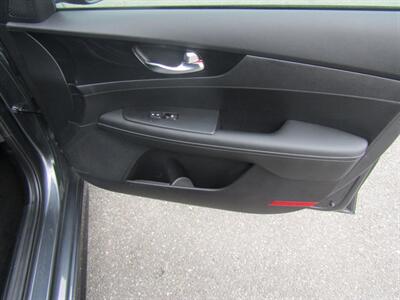 2024 Kia Forte GT SPORT,LEATHER,SUNROOF,RVC,SILVER CERTIFIED - Photo 20 - Haddon Twp, NJ 08107
