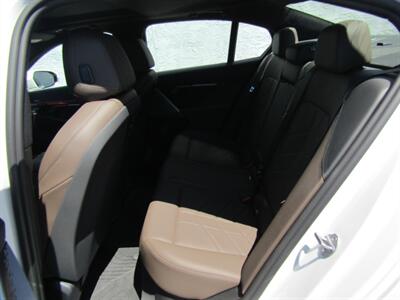 2025 BMW i5 AWD,PREM PKG,TECH PKG,HUD,SILVER CERTIFIED - Photo 15 - Haddon Twp, NJ 08107