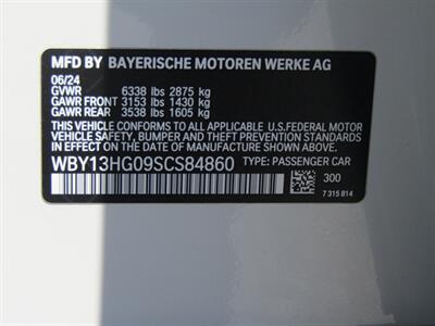 2025 BMW i5 AWD,PREM PKG,TECH PKG,HUD,SILVER CERTIFIED - Photo 42 - Haddon Twp, NJ 08107