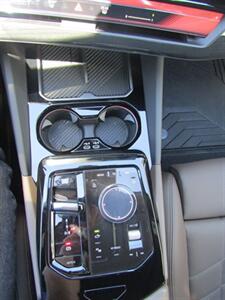 2025 BMW i5 AWD,PREM PKG,TECH PKG,HUD,SILVER CERTIFIED - Photo 32 - Haddon Twp, NJ 08107