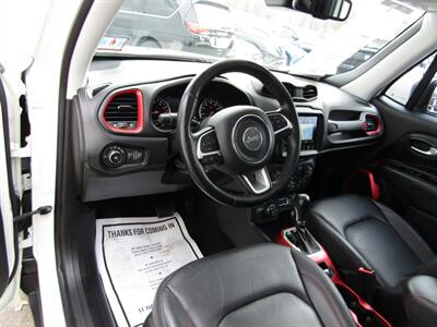 2018 Jeep Renegade TRAILHAWK,AWD,SAFTY PKG,NAV,RVC,SILVER CERTIFIED   - Photo 16 - Haddon Twp, NJ 08107