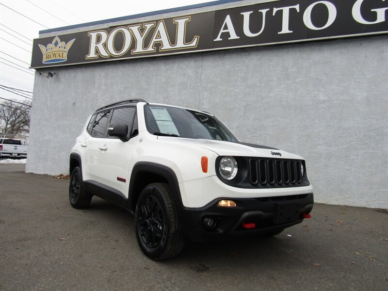 2018 Jeep Renegade TRAILHAWK,AWD,SAFTY PKG,NAV,RVC,SILVER CERTIFIED   - Photo 1 - Haddon Twp, NJ 08107
