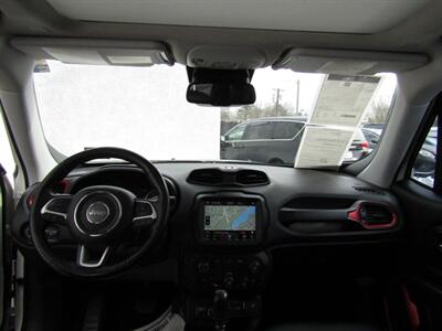 2018 Jeep Renegade TRAILHAWK,AWD,SAFTY PKG,NAV,RVC,SILVER CERTIFIED   - Photo 38 - Haddon Twp, NJ 08107