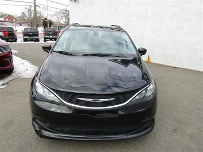 2021 Chrysler Voyager LXI,LEATHER,PWR PKG,CONV PKG,RVC,SILVER CERTIFIED   - Photo 2 - Haddon Twp, NJ 08107