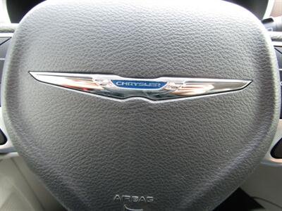 2021 Chrysler Voyager LXI,LEATHER,PWR PKG,CONV PKG,RVC,SILVER CERTIFIED   - Photo 19 - Haddon Twp, NJ 08107