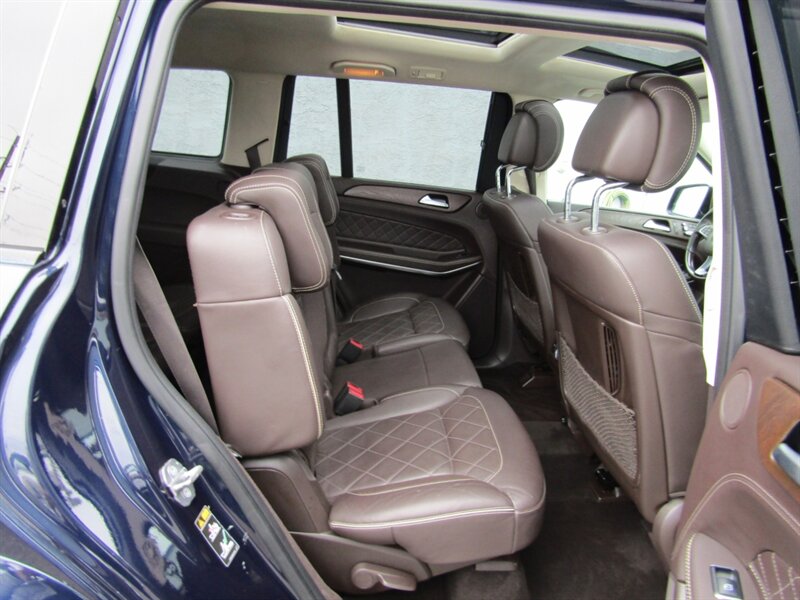 2018 Mercedes-Benz GLS DESIGNO P1 PKG,DR. ASST PKG,PANO,SILVER CERTIFIED - Photo 60 - Haddon Twp, NJ 08107