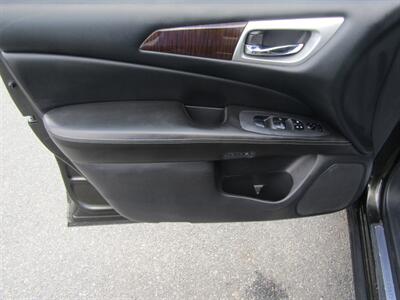 2015 Nissan Pathfinder SL,AWD,NAV,PREM PKG ,SILVER CERTIFIED   - Photo 11 - Haddon Twp, NJ 08107