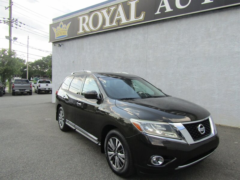 2015 Nissan Pathfinder SL,AWD,NAV,PREM PKG ,SILVER CERTIFIED  